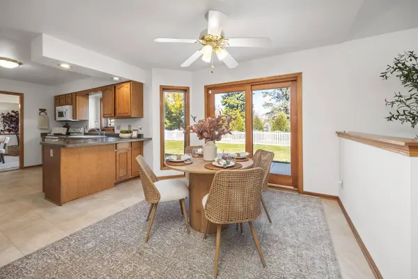 954 S Redding Cir, Belgium, WI 53004