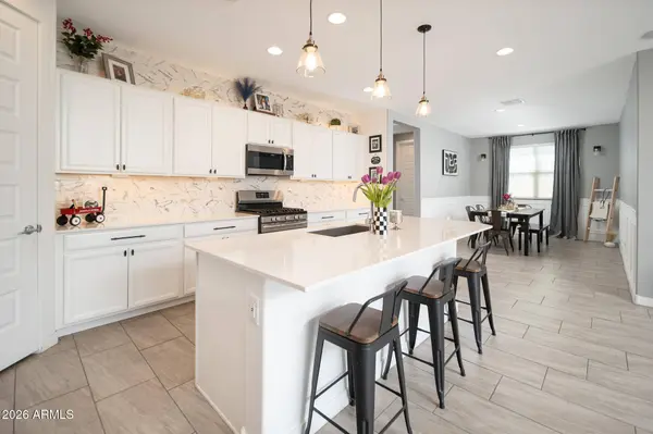 2628 W HUNTINGTON Drive, Phoenix, AZ 85041