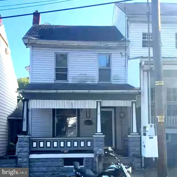 838 W PINE ST, Coal Township, PA 17866