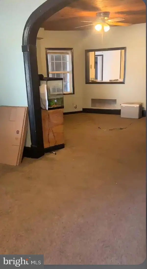 838 W PINE ST, Coal Township, PA 17866