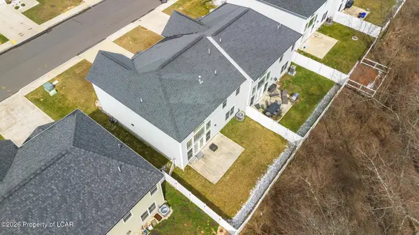 21 Maria Drive, Wilkes-barre, PA 18706