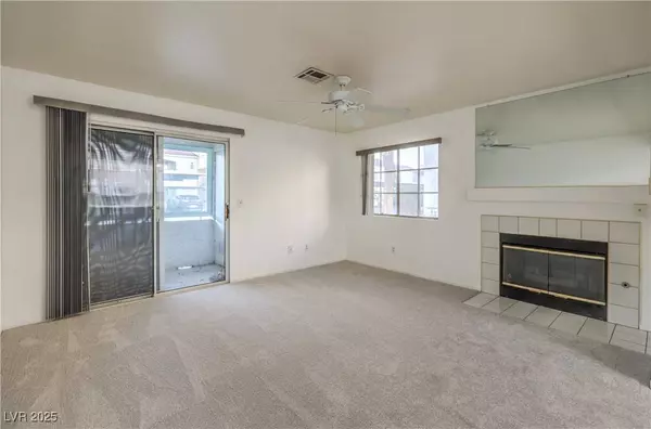 2725 S Nellis BLVD #1096, Las Vegas, NV 89121