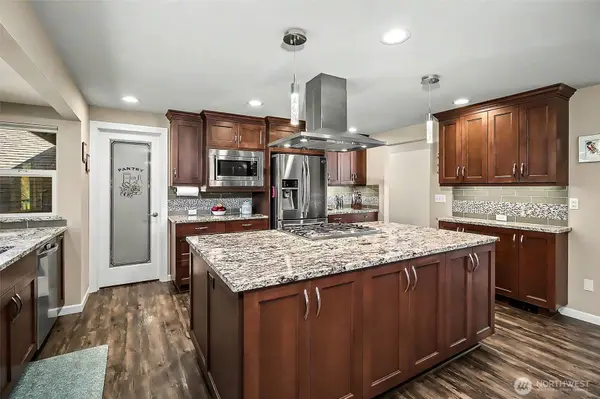 12302 224th ST E, Graham, WA 98338