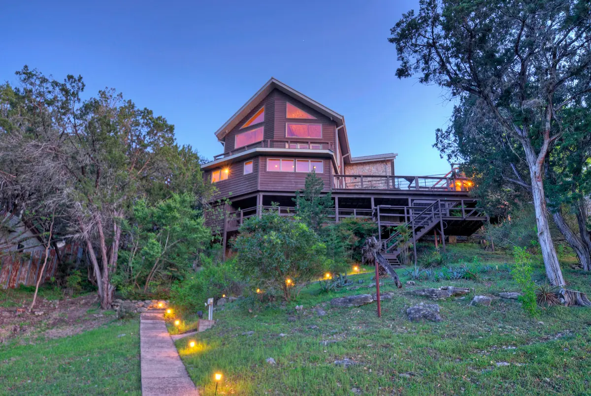 21008 W Lakeshore Dr, Spicewood, TX