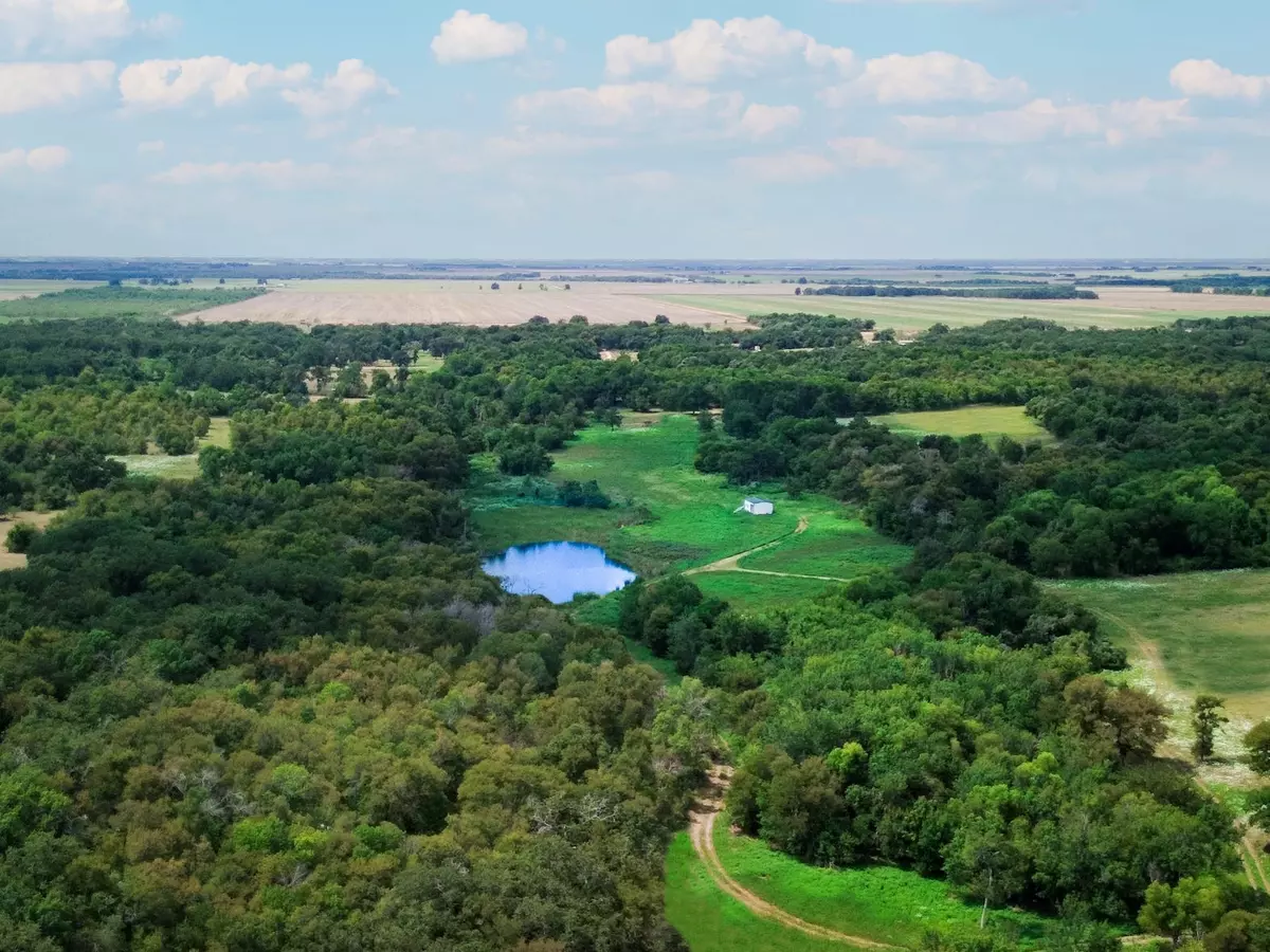 Bartlett, TX 76511,1651 County Road Loop 404