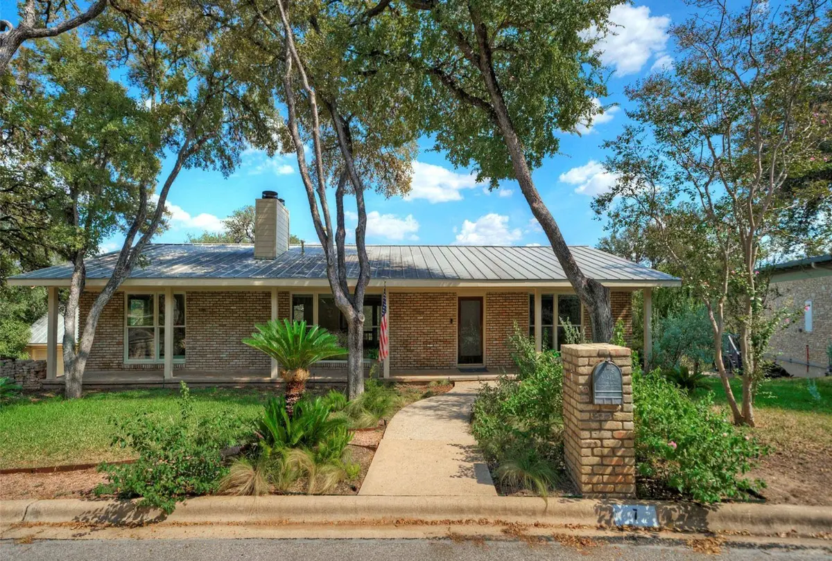 7 Inwood Cir, Rollingwood, TX 78746-4643