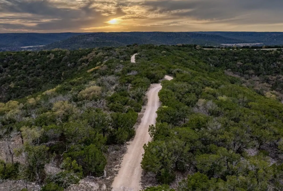 9600 Ranch Road 336, Leakey, TX 78873