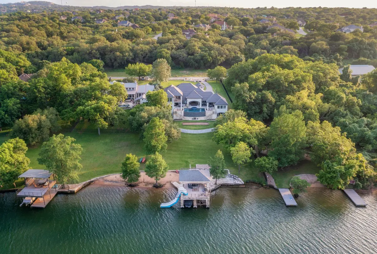 2918 Demona Dr, Austin, TX 78733-1680