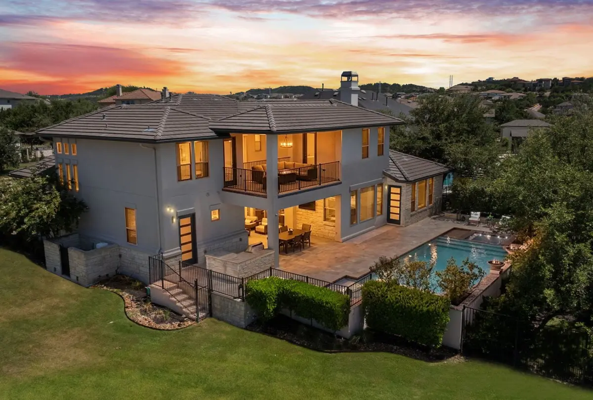 98 Tempranillo Way, Lakeway, TX 78738-1253
