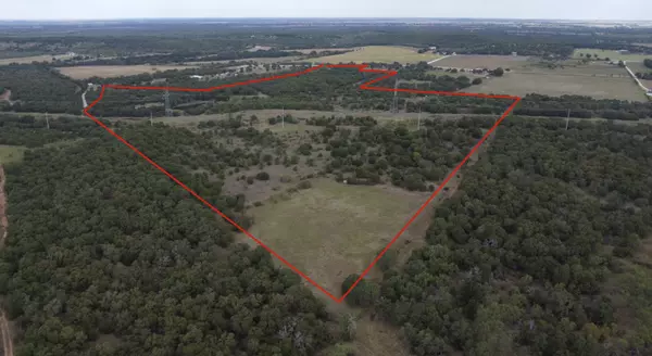 Graham, TX 76450-6237,1685 Rocky Mound Rd