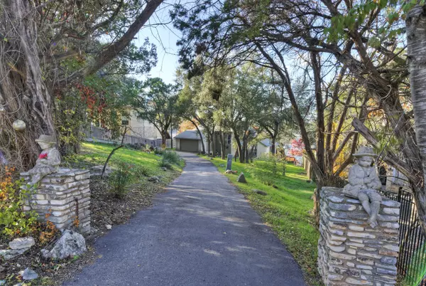 Volente, TX 78641-9651,8135 Joy Rd