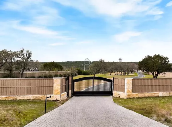 Austin, TX 78733-1534,1904 Lauranne Ln