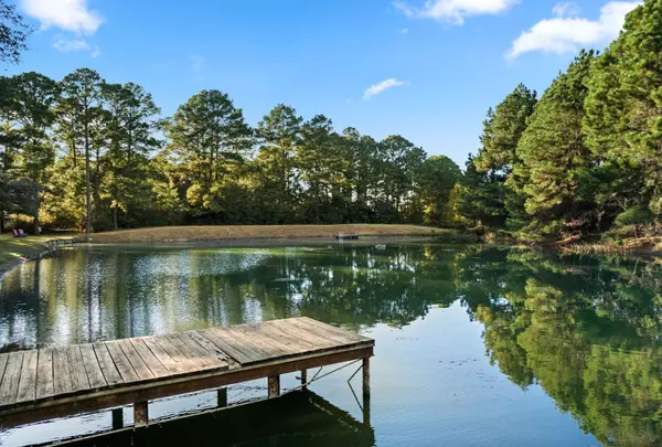 Paige, TX 78659-0249,2162 FM-2104 #Unit A