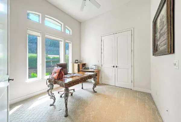 Austin, TX 78746-3100,324 St Stephens School Rd