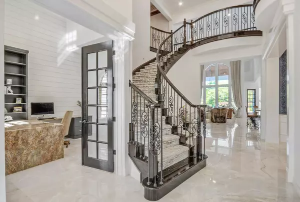 Austin, TX 78717,10500 Avery Club Dr #26