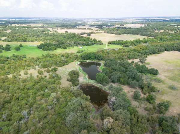 Bartlett, TX 76511,1651 County Road Loop 404