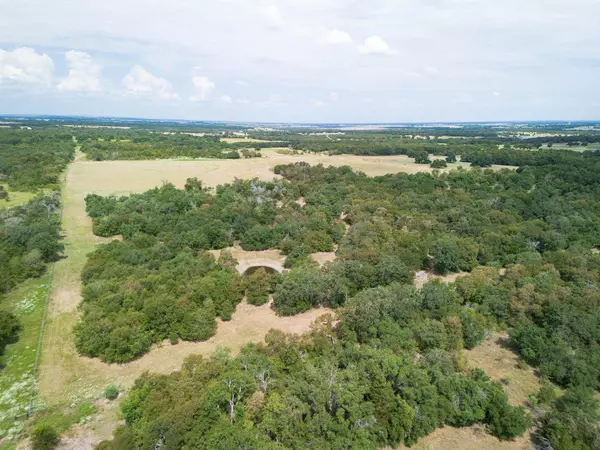 Bartlett, TX 76511,1651 County Road Loop 404