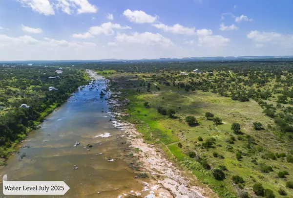 Johnson City, TX 78636,900 Rio Vista