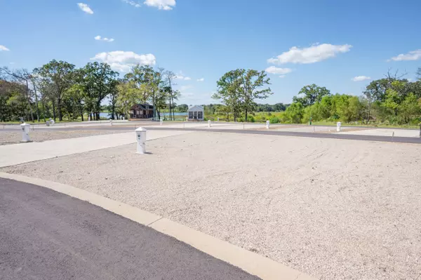 Mt Pleasant, TX 75455-8307,50 County Road 3227 #43