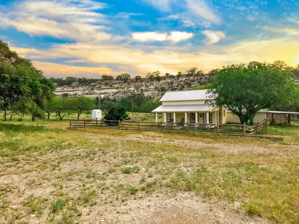 1627 Seven Springs Dr, Junction, TX 76849