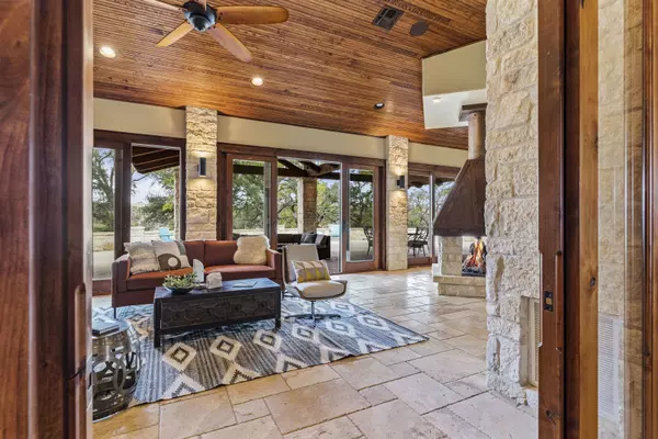 Harper, TX 78631,170 Goose Landing Way