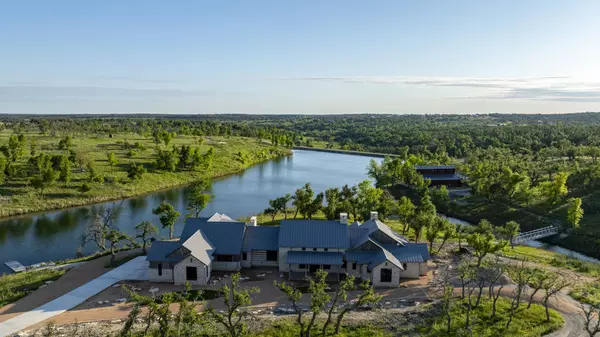 Fredericksburg, TX 78624-3477,5831 N US Highway 87