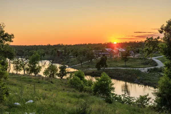 Fredericksburg, TX 78624-3477,5831 N US Highway 87