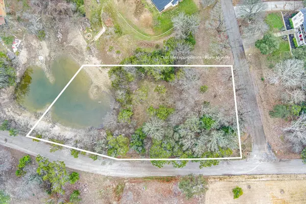 800 Hillcrest Dr, Salado, TX 76571-5841