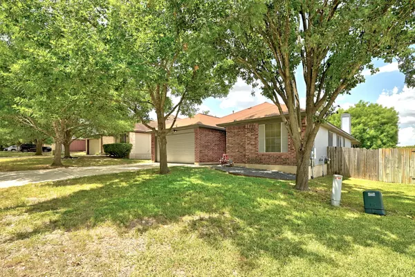 Hutto, TX 78634,221 Estate Rd