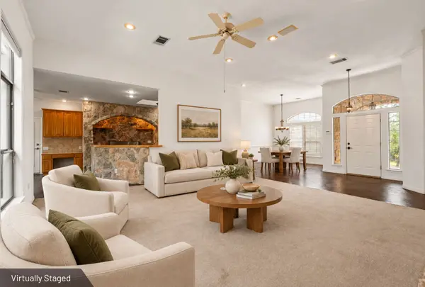 8814 Young Ln, Austin, TX 78737-3158