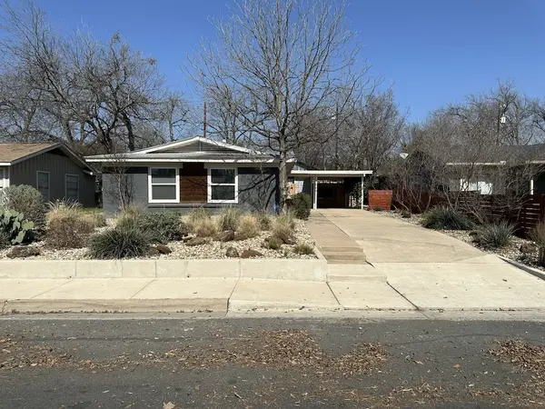 1400 Westmoor Dr, Austin, TX 78723-3139