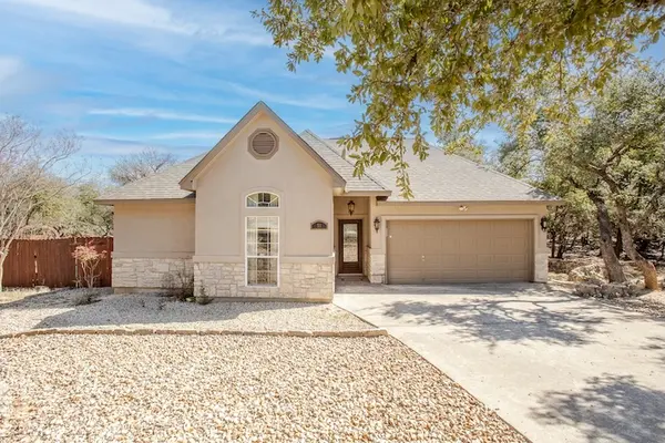 51 Long Bow Ln, Wimberley, TX 78676