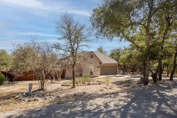51 Long Bow Ln, Wimberley, TX 78676