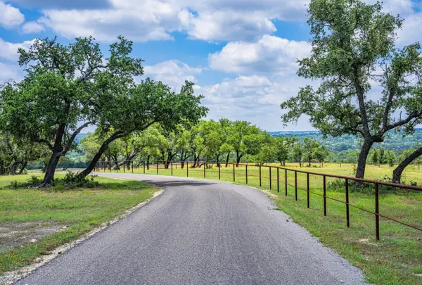 1430 Gibson Best Rd, Hye, TX 78635