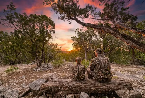 9600 Ranch Road 336, Leakey, TX 78873