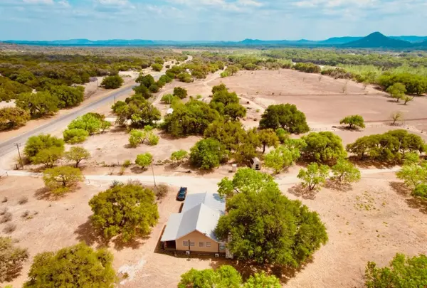 3311 N Texas Hwy 55, Camp Wood, TX 78833