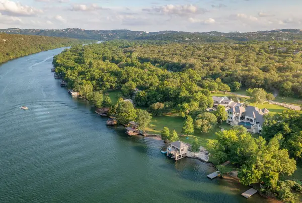 2918 Demona Dr, Austin, TX 78733-1680