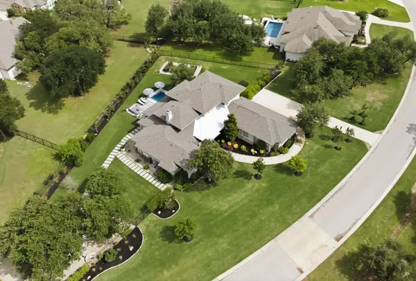 495 Bunker Ranch Blvd, Dripping Springs, TX 78620