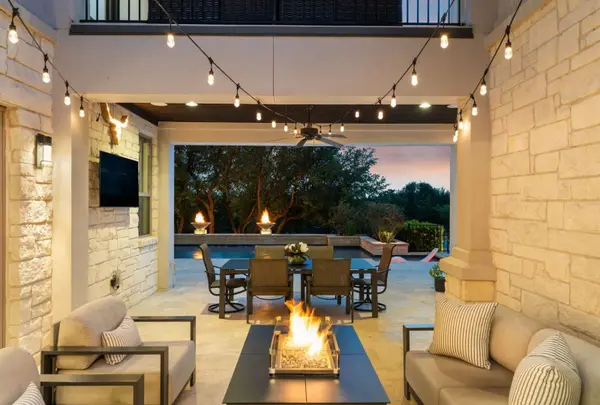 98 Tempranillo Way, Lakeway, TX 78738-1253