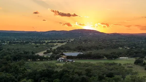 5862 Ranch Road 965, Llano, TX 78643-2138