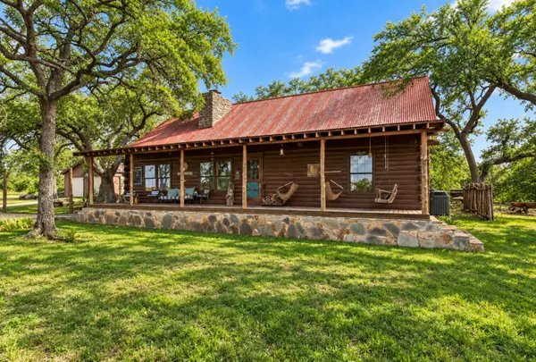 1218 Oakwood Loop #12 Acres, Wimberley, TX 78676