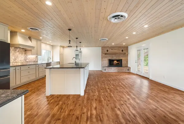 14440 Nutty Brown Rd #33AC, Austin, TX 78737-8855