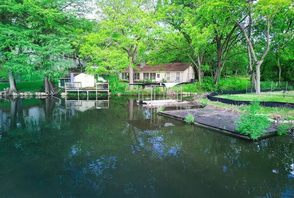 4703 Laguna Ln, Austin, TX 78746