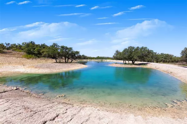 3021 Fm-1689, Comanche, TX 76442