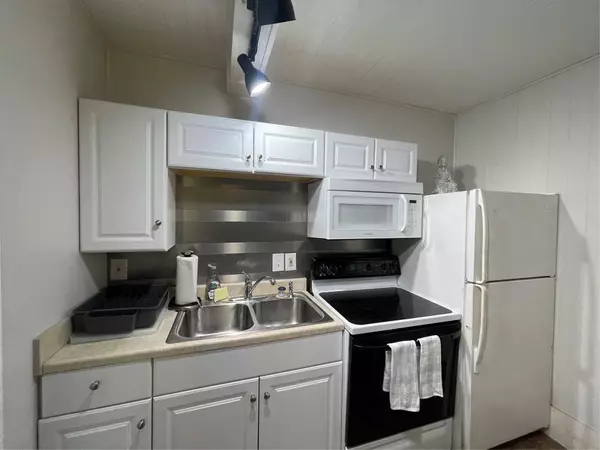 2105 Rabb RD #LR, Austin, TX 78704