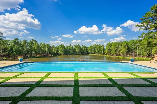 10326 County Road 3112 N, Kilgore, TX 75662