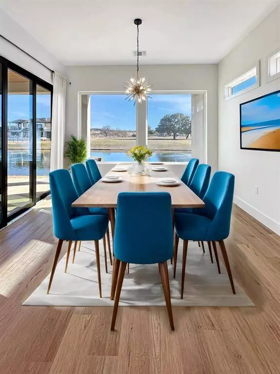 105 Blue Heron Dr, Kingsland, TX 78639-2110