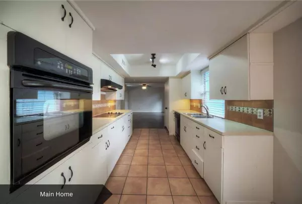 2105 Rabb RD, Austin, TX 78704