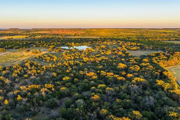 2574 County Road 211, Hico, TX 76457