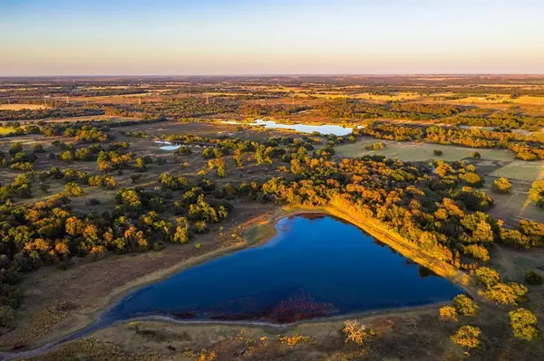 345 Fm 933, Aquilla, TX 76622